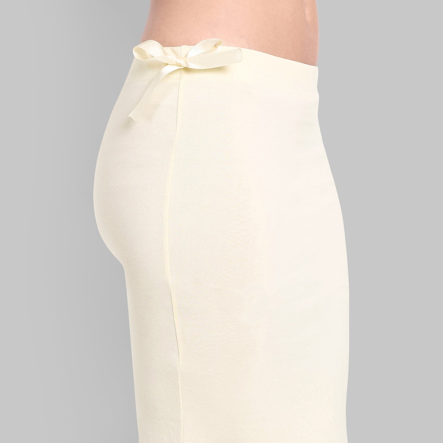 Off White Saree Shapewear